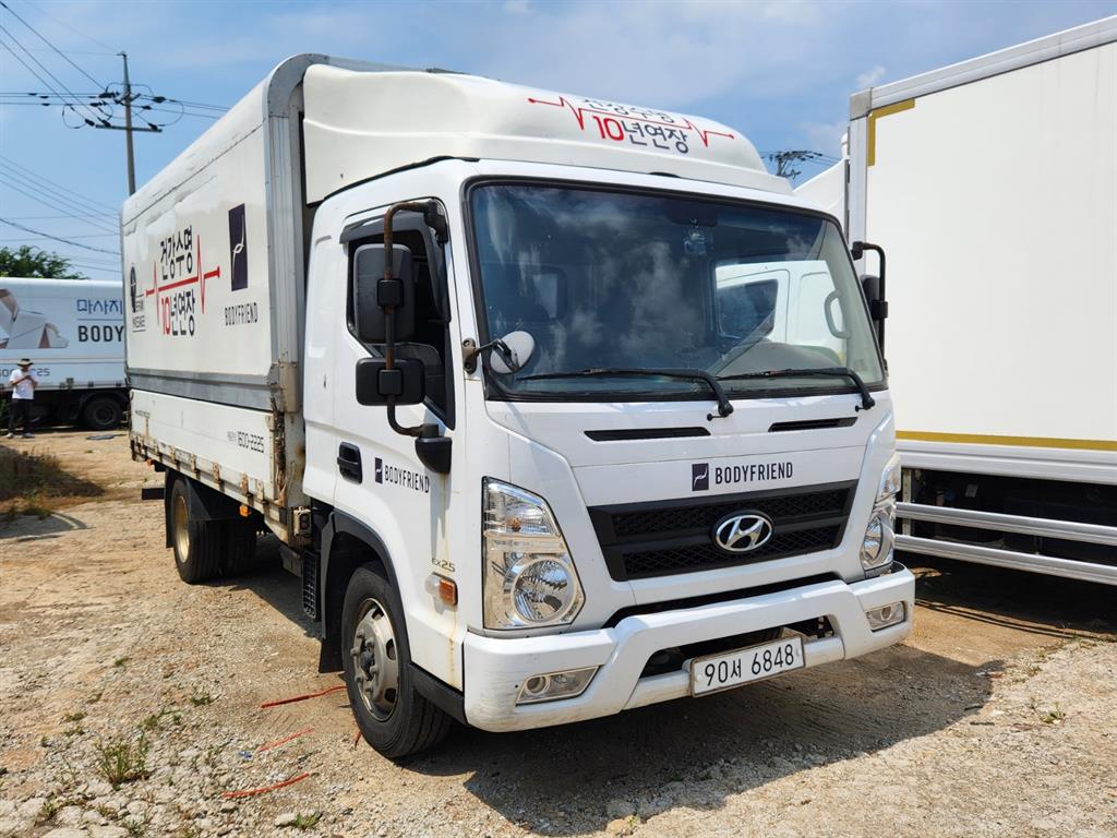 현대 올 뉴 마이티 2.5톤 카고 중고 트럭 2017년식 주행 444,410km 상세 이미지 3