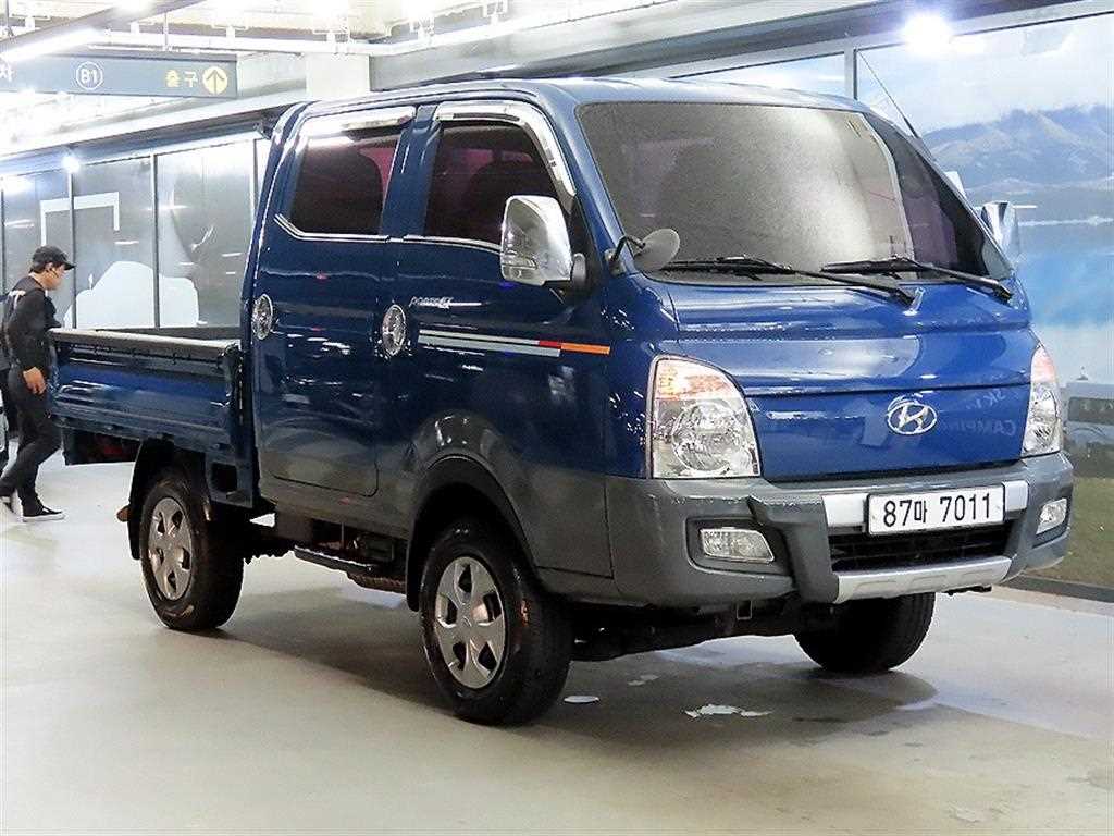 현대 포터2 1톤 더블캡 4WD 카고 중고 화물차 2018년식 주행 43,612km 대표 이미지