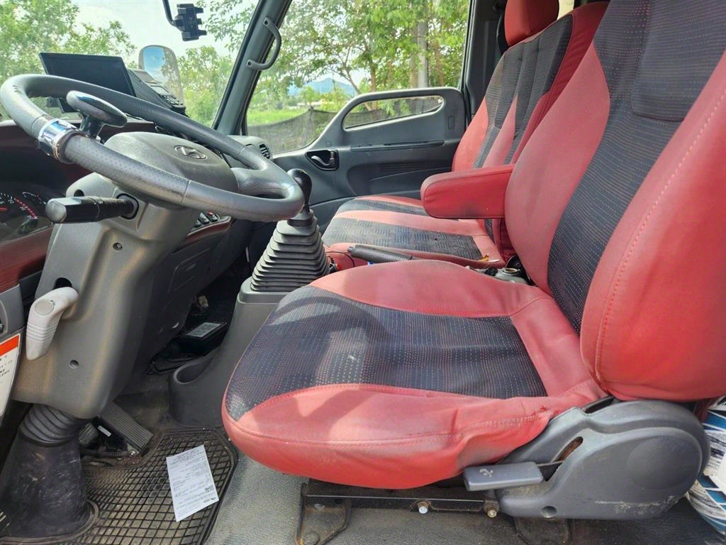 현대 e-마이티 3.5톤 내장탑 2008년식 중고 화물차 2008-05 주행 691,789km 상세 이미지 11