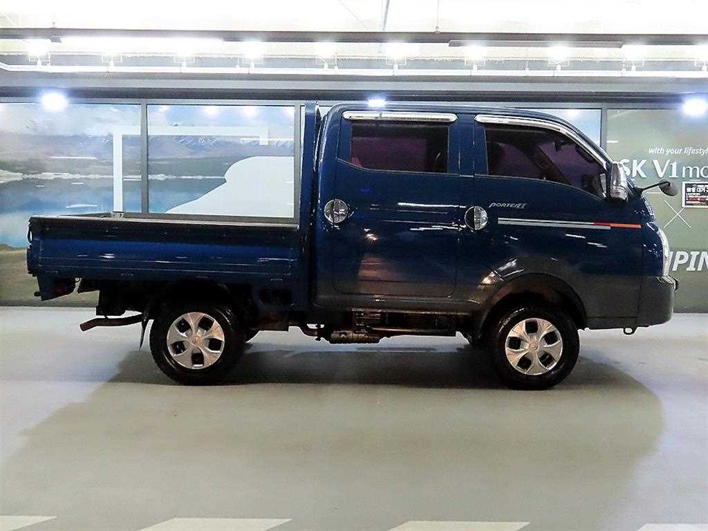 현대 포터2 1톤 더블캡 4WD 카고 중고 화물차 2018년식 주행 43,612km 상세 이미지 3