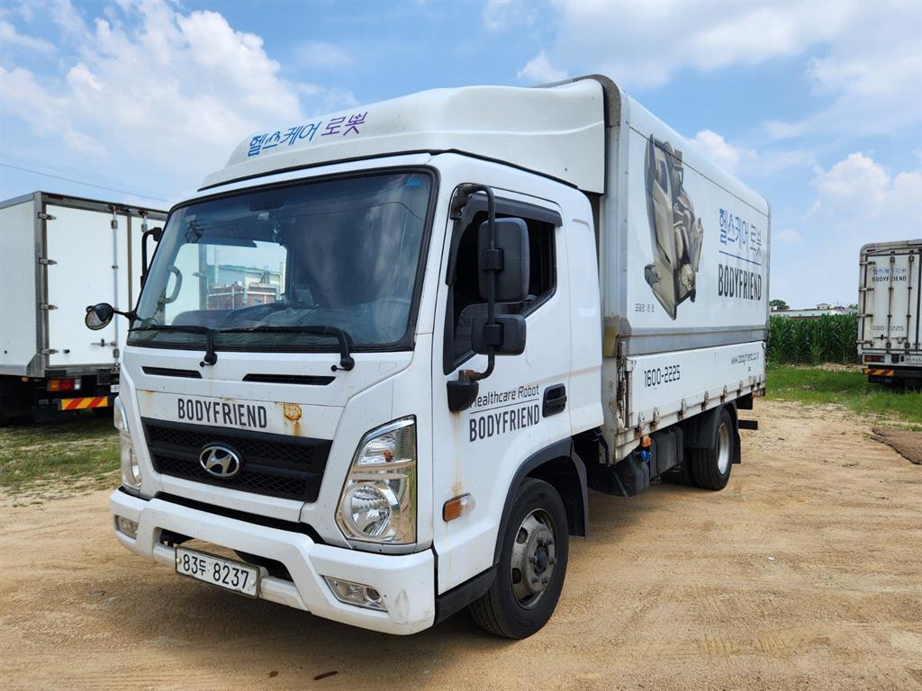 현대 올 뉴 마이티 2.5톤 윙바디 중고 화물차 2016-10 주행 457,751km 대표 이미지