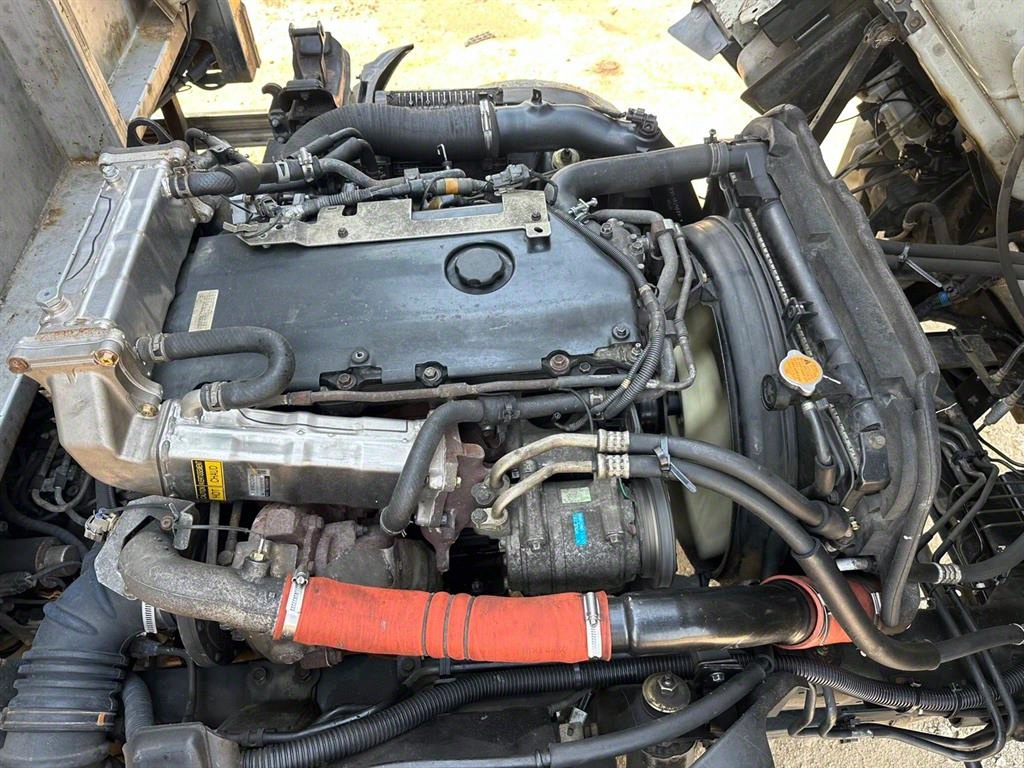 이스즈 엘프 3.5톤 광폭 윙바디 중고 화물차 2018 주행 670,000km 상세 이미지 13
