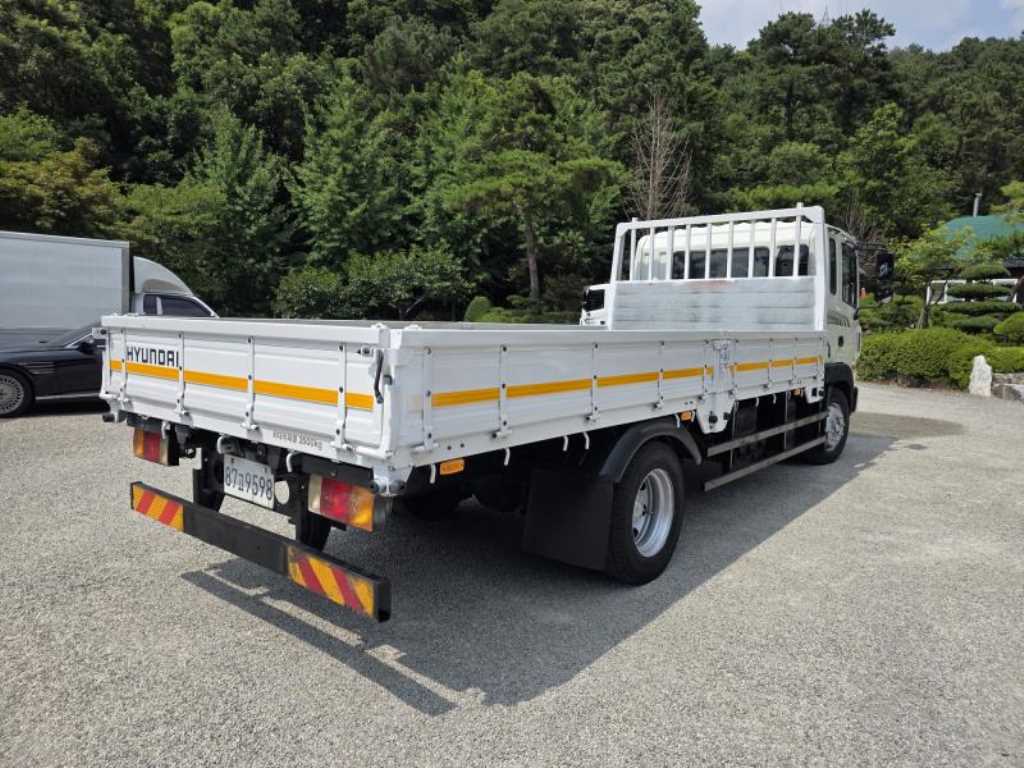 현대 메가트럭 5톤 중축 카고 중고 화물차 2011년식 주행 626,966km 상세 이미지 5