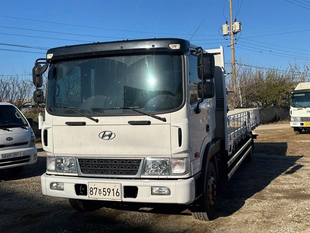 현대 메가트럭 5톤 카고 중고 화물차 2020년식 주행 183,800km 대표 이미지