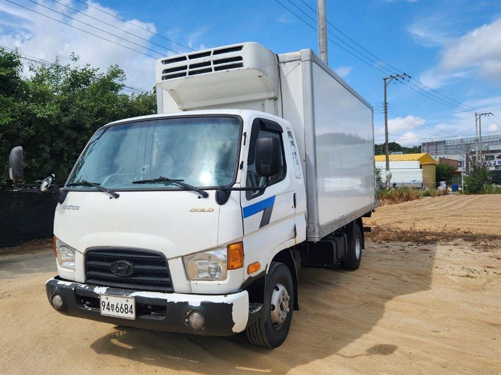 현대 e-마이티 3.5톤 내장탑 2008년식 중고 화물차 2008-05 주행 691,789km 대표 이미지