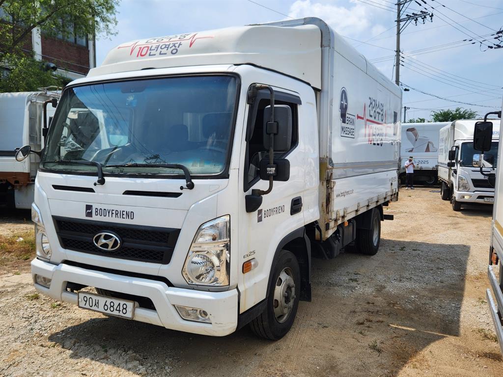 현대 올 뉴 마이티 2.5톤 카고 중고 트럭 2017년식 주행 444,410km 대표 이미지