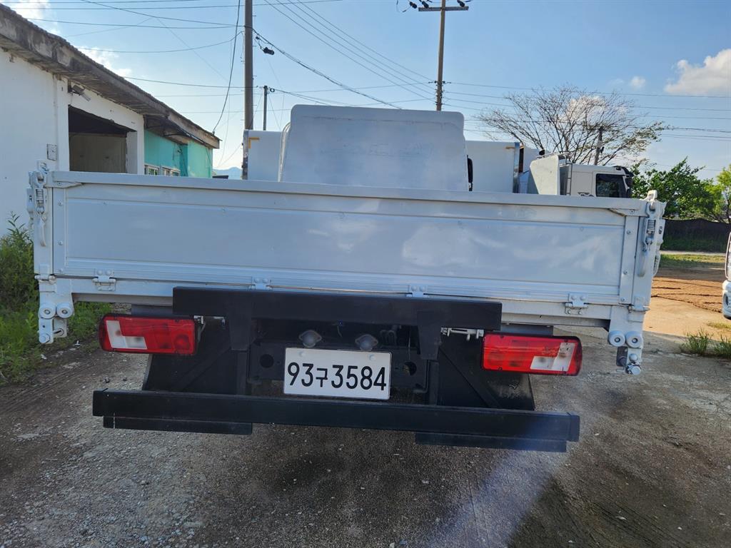 타타대우 더쎈 4톤 광폭 카고 중고 트럭 2021년식 주행 142,325km 상세 이미지 5