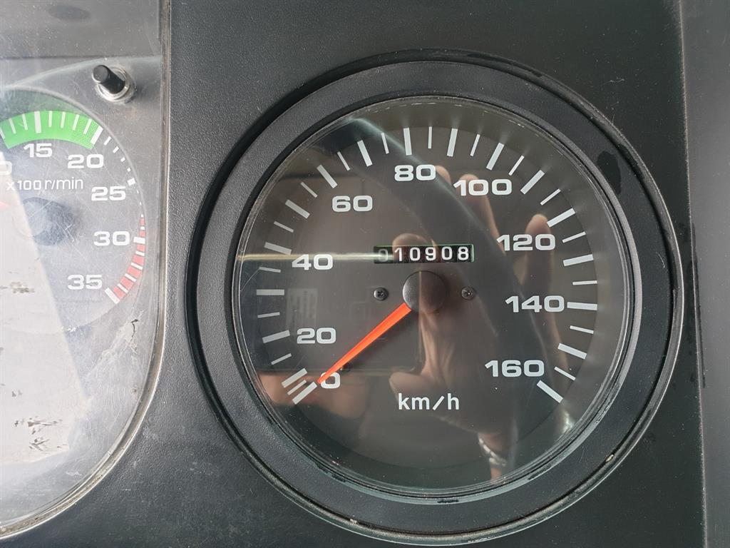 현대 메가트럭 5톤 냉동탑 2006년식 주행 380,000km 중고 화물차 상세 이미지 8