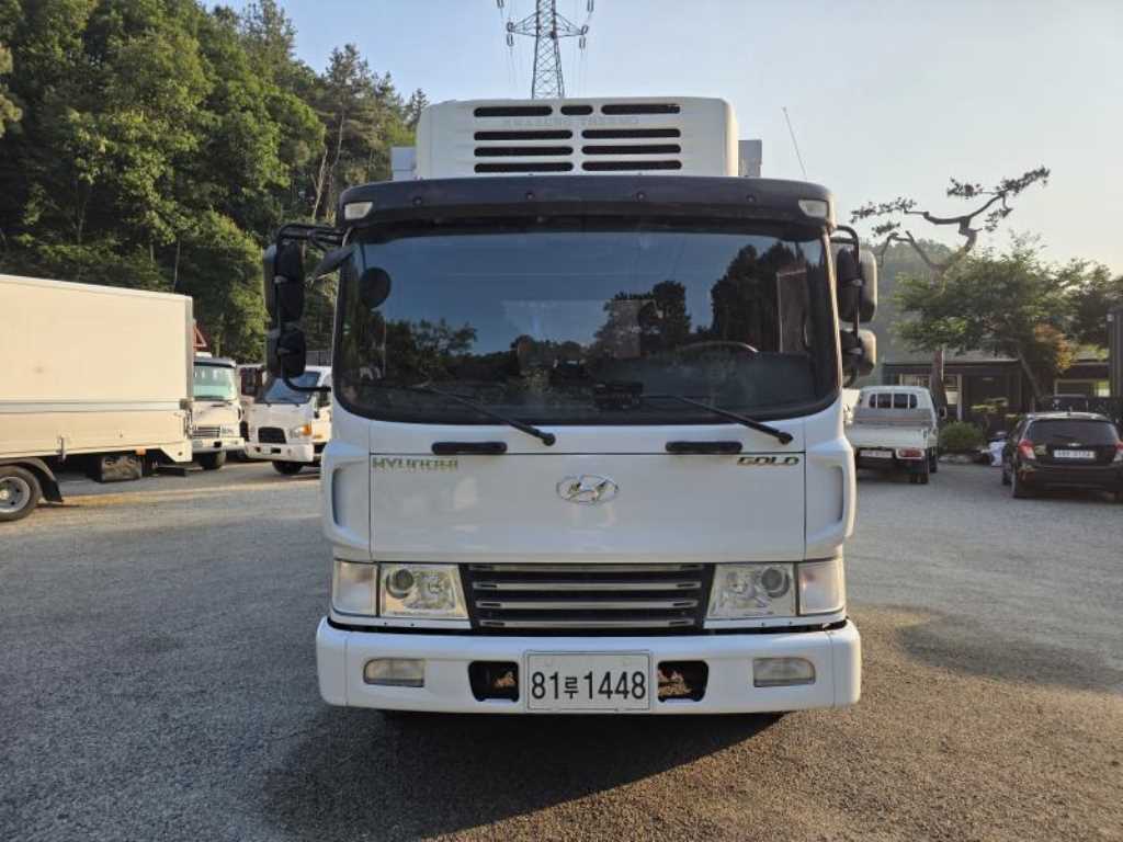 현대 메가트럭 5톤 냉동탑 중고 화물차 2015 주행 212,952km 상세 이미지 3