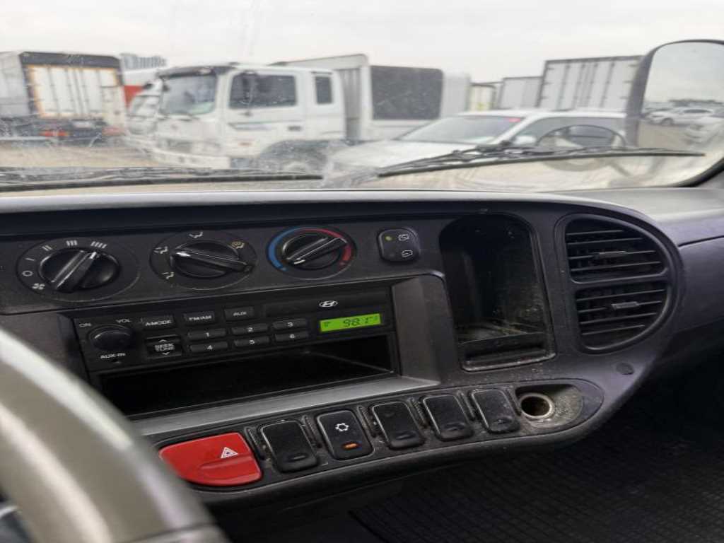 현대 e-마이티 큐티 2톤 카고 2014년식 주행 195,000km 중고 트럭 상세 이미지 17