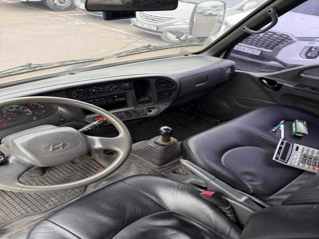 현대 e-마이티 큐티 2톤 카고 2014년식 주행 195,000km 중고 트럭 상세 이미지 12
