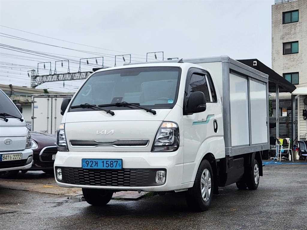 기아 봉고3 EV 1톤 저상 내장탑 2022년식 주행 65,933km 중고 화물차 상세 이미지 16
