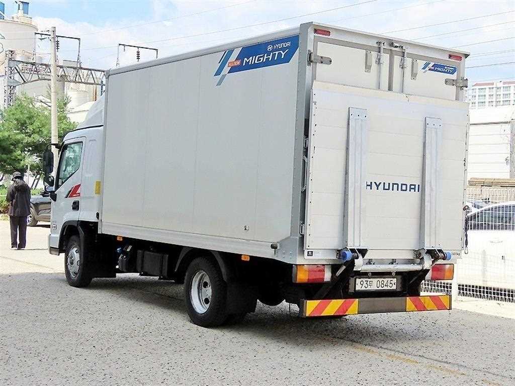 현대 마이티 2.5톤 내장탑 파워게이트 2021년식 주행 22,684km 중고 화물차 상세 이미지 3