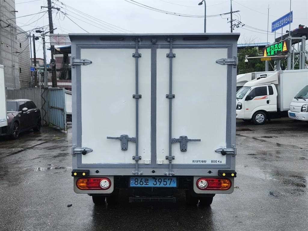 현대 포터2 EV 1톤 저상 내장탑 2023년식 주행 63,317km 중고 화물차 상세 이미지 17