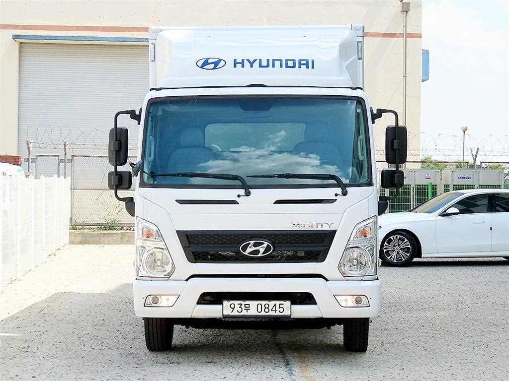 현대 마이티 2.5톤 내장탑 파워게이트 2021년식 주행 22,684km 중고 화물차 대표 이미지
