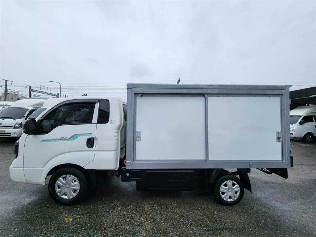 기아 봉고3 EV 1톤 저상 내장탑 2022년식 주행 65,933km 중고 화물차 상세 이미지 15