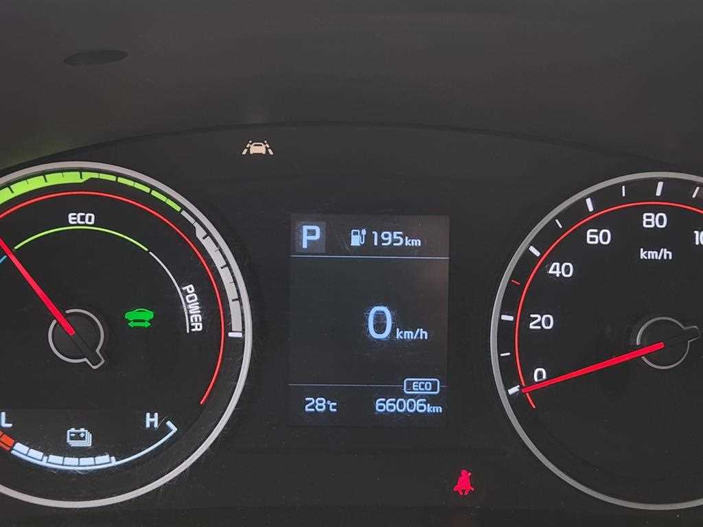 기아 봉고3 EV 1톤 저상 내장탑 2022년식 주행 65,933km 중고 화물차 상세 이미지 11