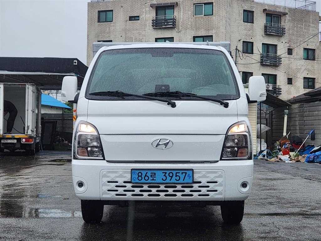 현대 포터2 EV 1톤 저상 내장탑 2023년식 주행 63,317km 중고 화물차 상세 이미지 19