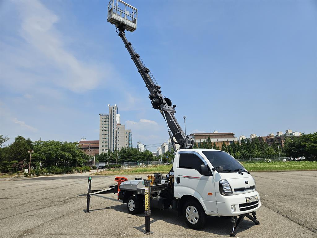 1톤 지톤 아톰200N-4 저상 고소작업차 2021년식 주행 56,147km 중고 화물차 바가지차 상세 이미지 10