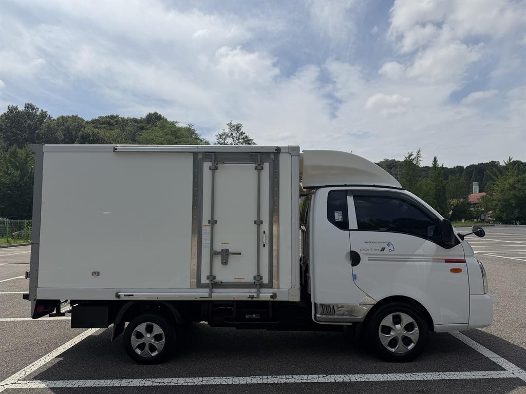 현대 포터2 1톤 트윈컴프 냉동탑 2022년식 주행 99,953km 중고 화물차 상세 이미지 4