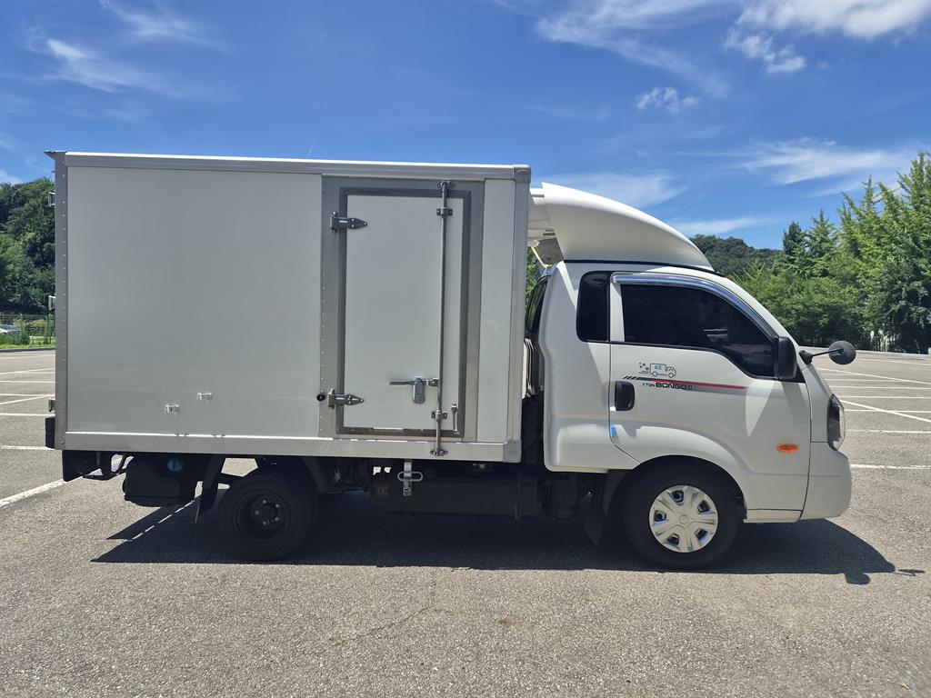 기아 더 뉴 봉고3 1톤 하이냉동탑 2020년식 주행 122,509km 중고 화물차 상세 이미지 4