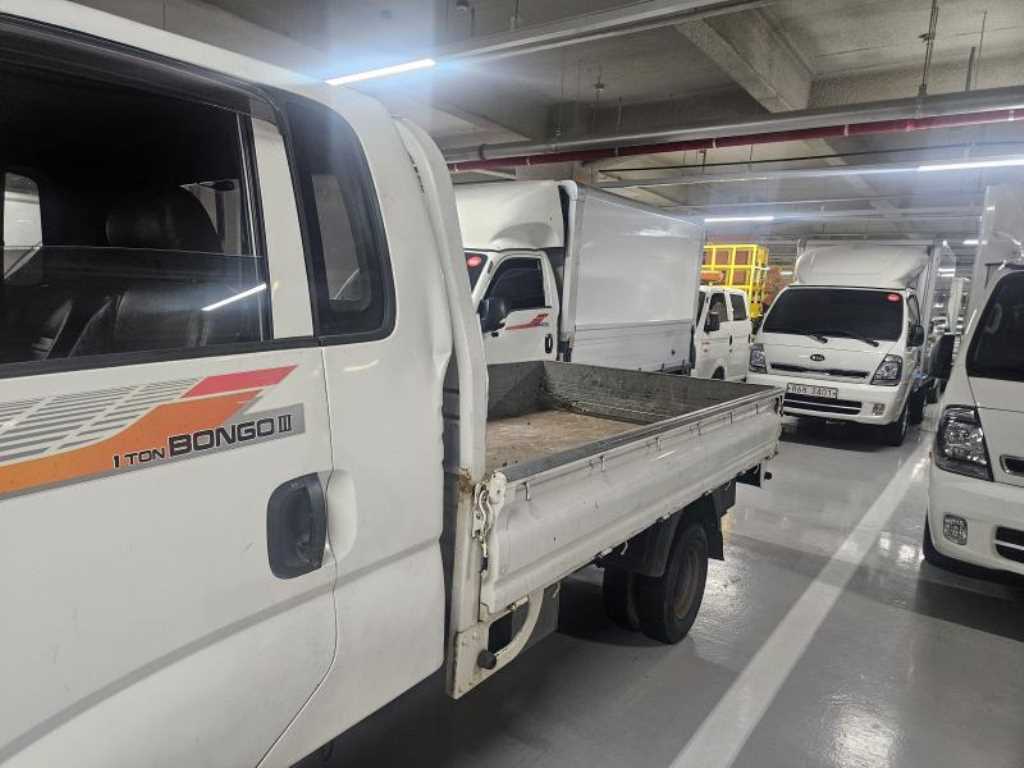 기아 봉고3 1톤 킹캡 초장축 카고 2012년식 주행 210,999km 중고 화물차 상세 이미지 3