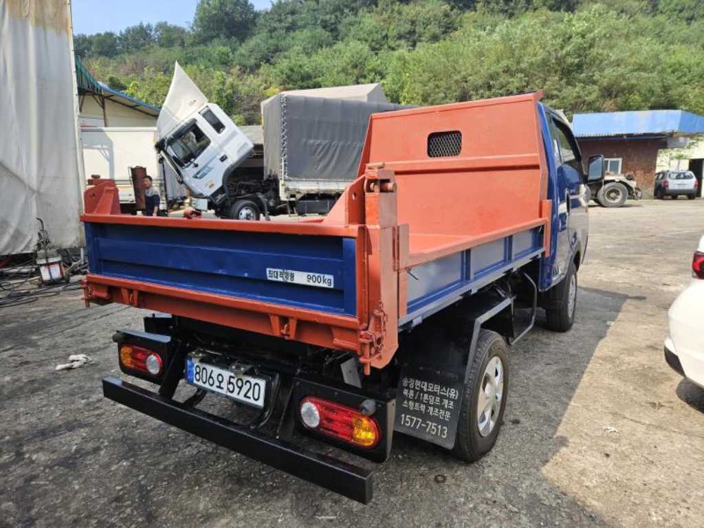 현대 포터2 1톤 4WD 덤프 2024년식 주행 13,645km 중고 화물차 상세 이미지 16