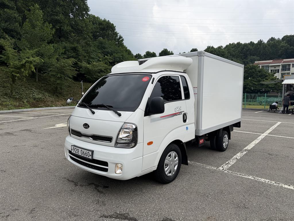 기아 더 뉴 봉고3 1톤 킹캡 초장축 듀얼컴프 냉동탑 2020년식 주행 22,744km 중고 화물차 대표 이미지