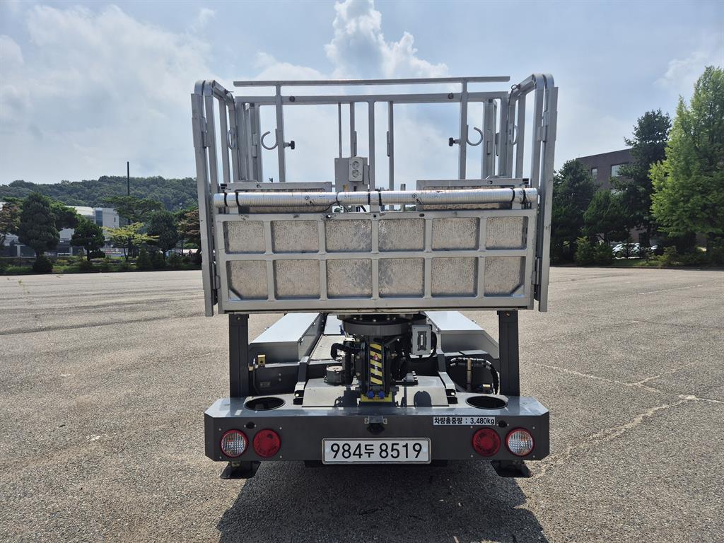 1톤 스카이 고소작업차 노바스200S 2023년식 주행 20,751km 중고 화물차 바가지차 상세 이미지 7