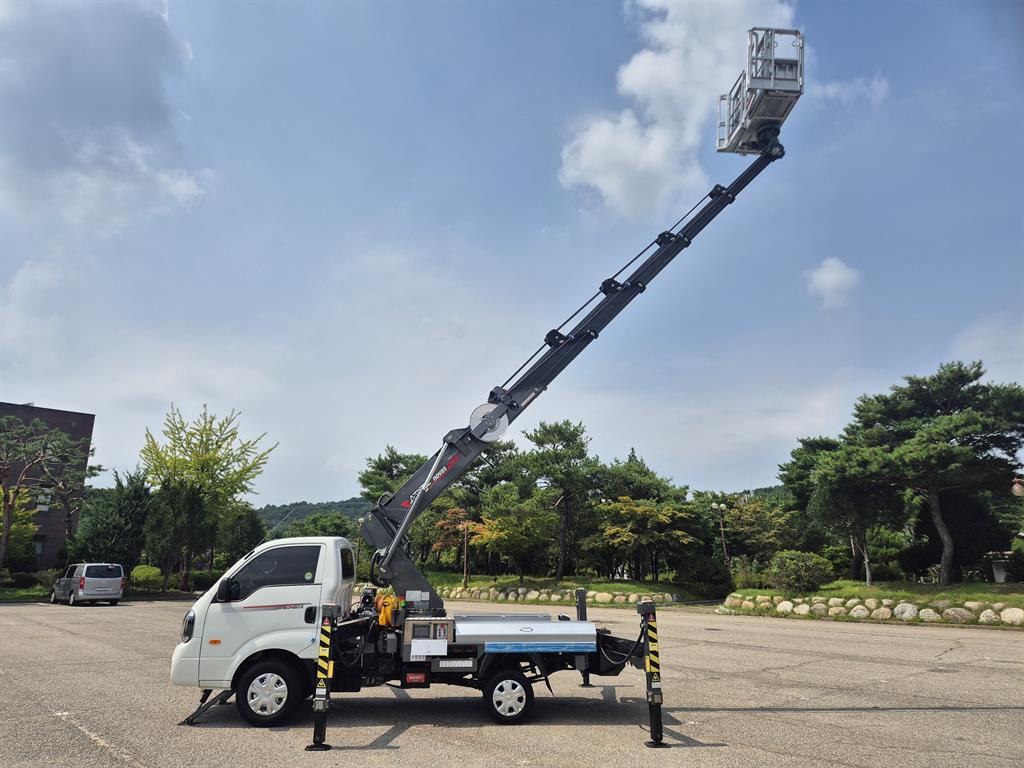 1톤 스카이 고소작업차 노바스200S 2023년식 주행 20,751km 중고 화물차 바가지차 상세 이미지 11