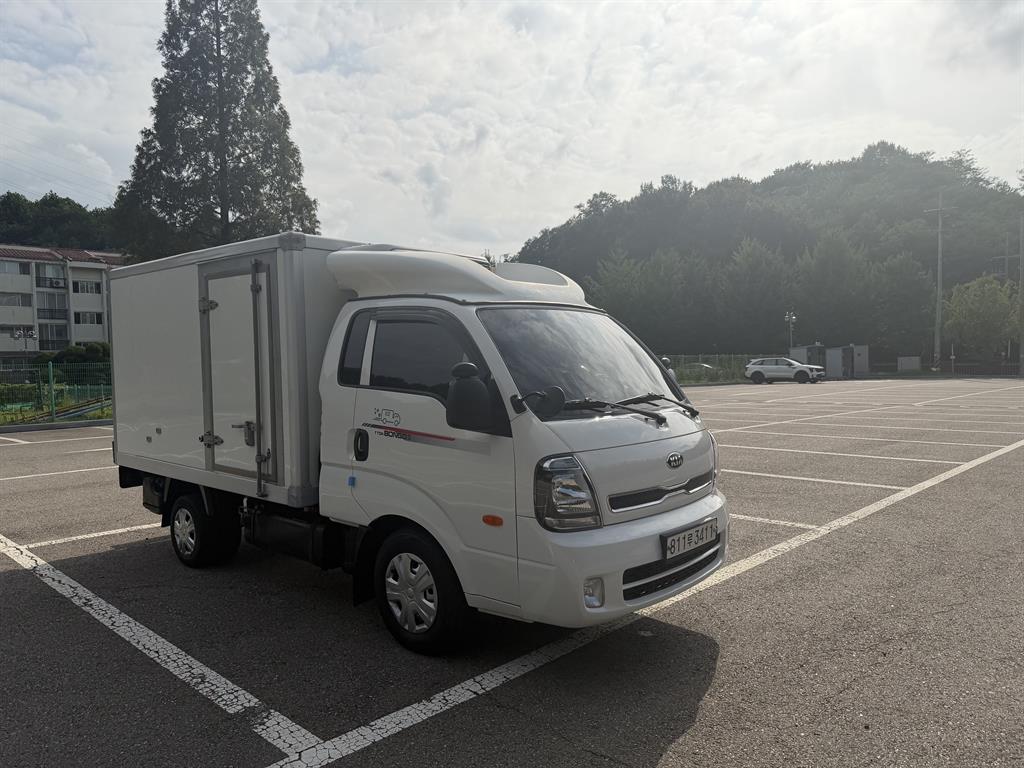 기아 더 뉴 봉고3 1톤 킹캡 초장축 듀얼컴프 냉동탑 2021년식 주행 114,153km 중고 화물차 상세 이미지 8