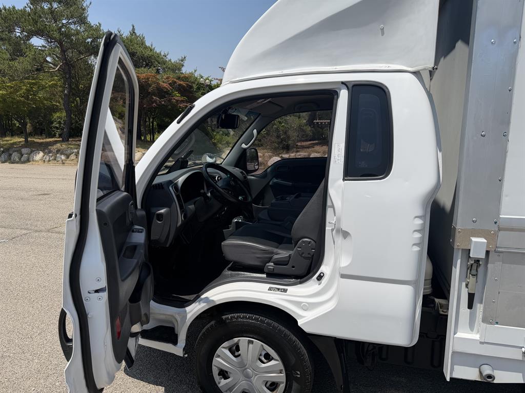 기아 더 뉴 봉고3 1톤 킹캡 초장축 수동식 윙바디 2022년식 주행 220,727km 중고 화물차 상세 이미지 10