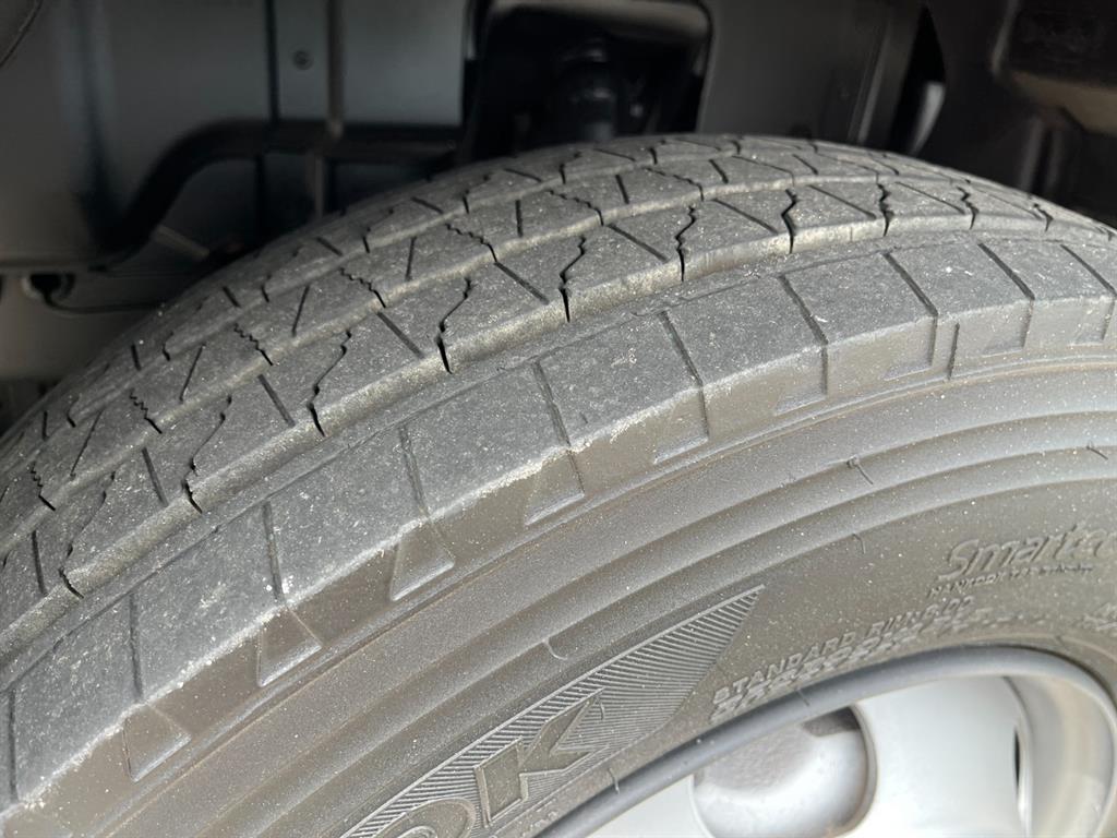3.5톤 동해 DHT-150S 고압활선 고소작업차 2015년식 주행 41,016km 중고 화물차 바가지차 상세 이미지 18