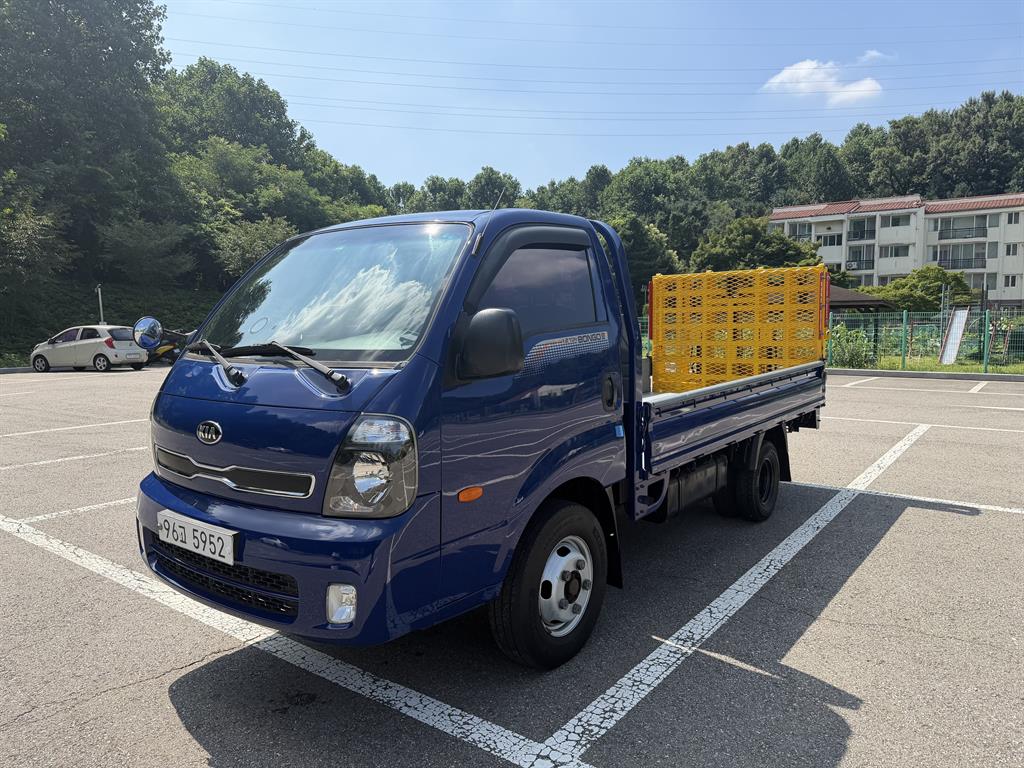 기아 봉고3 1.2톤 셀프로더 2014년식 주행 92,749km 중고 화물차 대표 이미지