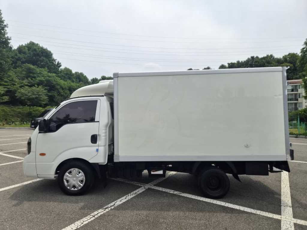 기아 봉고3 1톤 표준캡 초장축 트윈컴프 냉동탑 2017년식 주행 197,203km 중고 화물차 상세 이미지 9