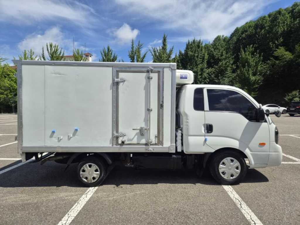 기아 봉고3 1톤 킹캡 초장축 트윈컴프 냉동탑 2019년식 주행 209,000km 중고 화물차 상세 이미지 4