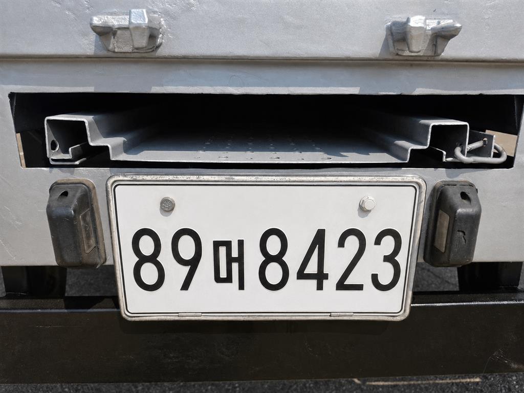5톤 익스탑 2020년식 주행 96,651km 중고 화물차 상세 이미지 11