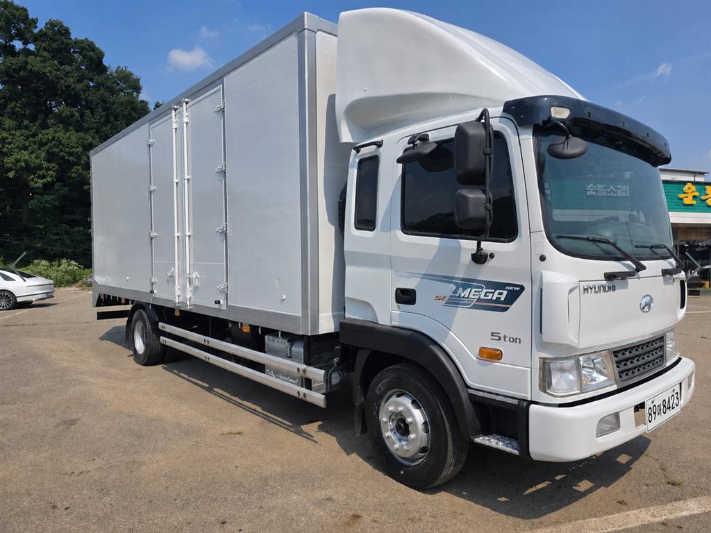 5톤 익스탑 2020년식 주행 96,651km 중고 화물차 대표 이미지