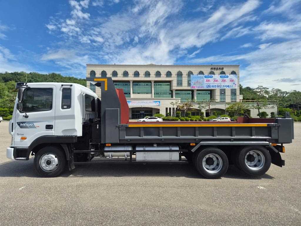 현대 5톤 후축 저상덤프 2015년식 주행 248,624km 중고 화물차 상세 이미지 7