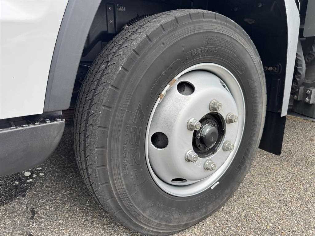 현대 3.5톤 호룡 320 단축 스카이 고소작업차 2024년식 주행 19,032km 중고 화물차 바가지차 상세 이미지 15