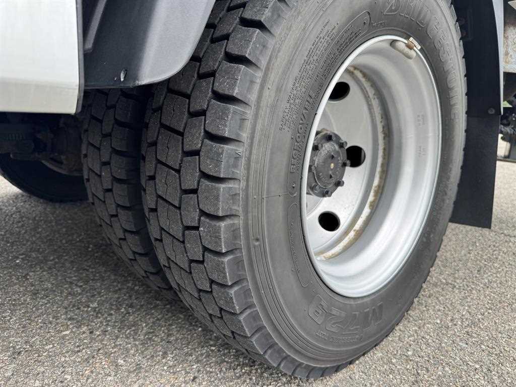 현대 3.5톤 호룡 320 단축 스카이 고소작업차 2024년식 주행 19,032km 중고 화물차 바가지차 상세 이미지 16