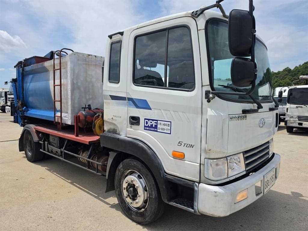 현대 5톤 음식물처리차량 저감장치 2006년식 주행 518,389km 중고 화물차 음식물차 대표 이미지