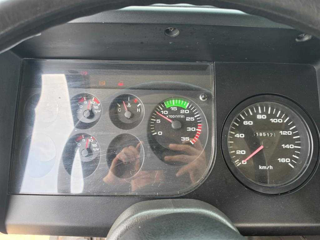 현대 5톤 음식물처리차량 저감장치 2006년식 주행 518,389km 중고 화물차 음식물차 상세 이미지 9