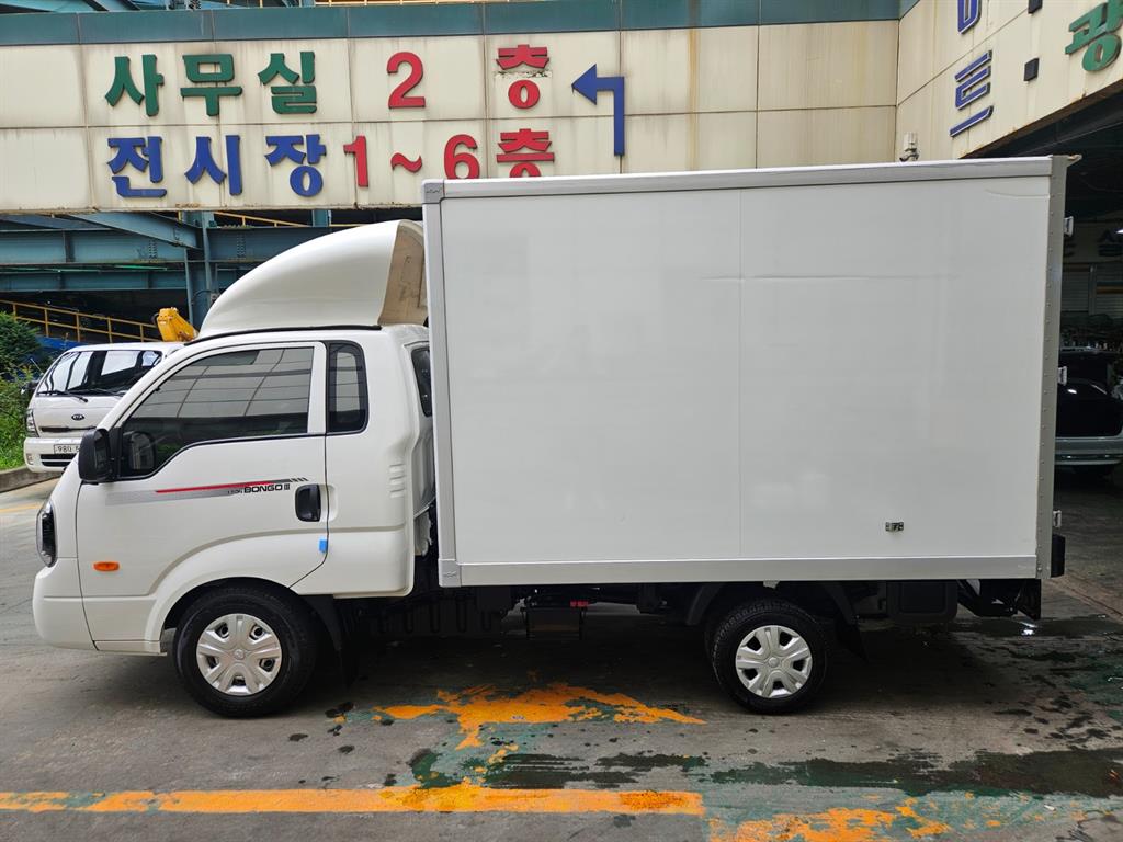 기아 봉고3 1톤 LPG 하이내장탑 2024년식 주행 33,015km 중고 화물차 상세 이미지 4