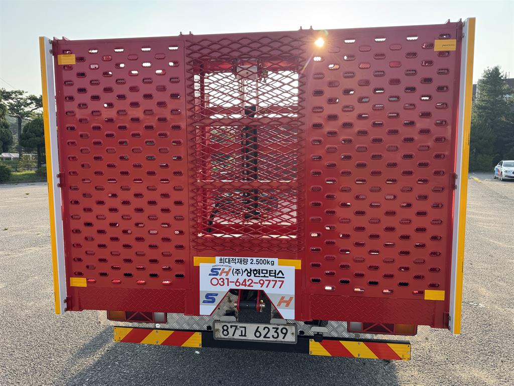 현대 3.5톤 상현특장 자동사다리 셀프로더 2017년식 주행 333,312km 중고 화물차 상세 이미지 6