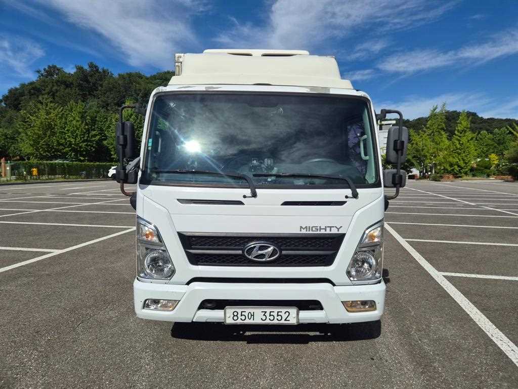 현대 올뉴마이티 2.5톤 고상 하이냉동탑 2017년식 주행 217,001km 중고 화물차 상세 이미지 2