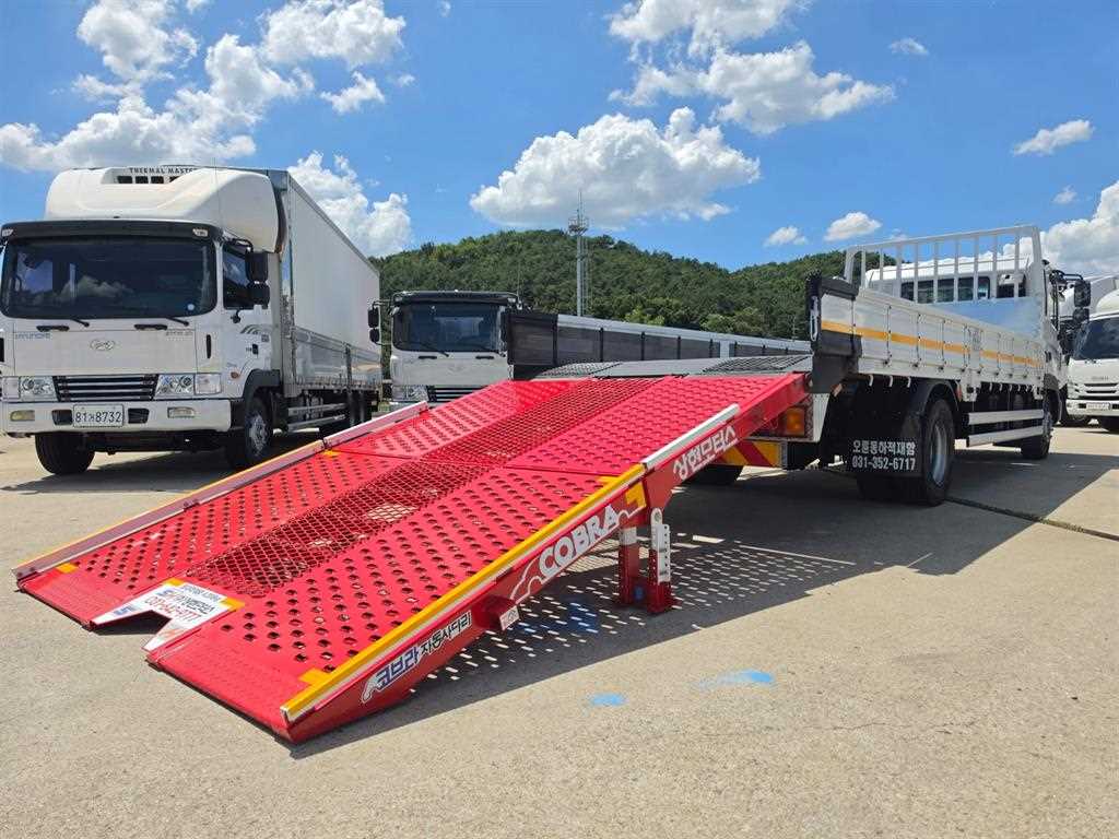 현대 5톤 셀프로더 자동사다리 6.25m 초장축 2013년식 주행 407,488km 중고 화물차 상세 이미지 8