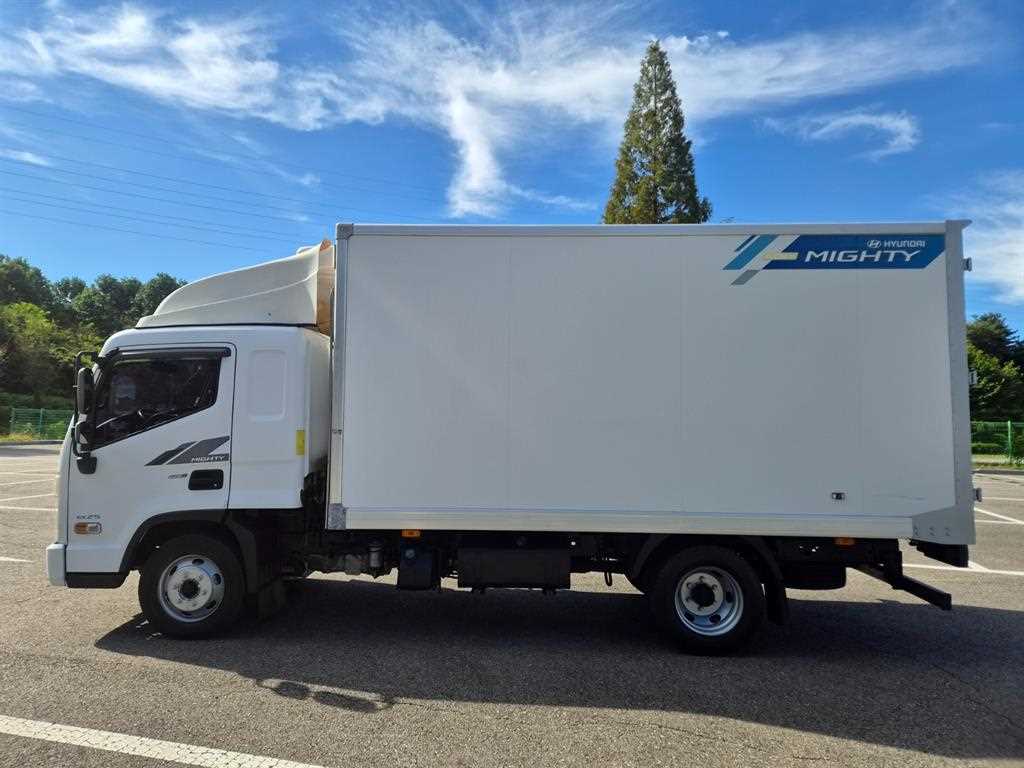 현대 올뉴마이티 2.5톤 고상 하이냉동탑 2017년식 주행 217,001km 중고 화물차 상세 이미지 8