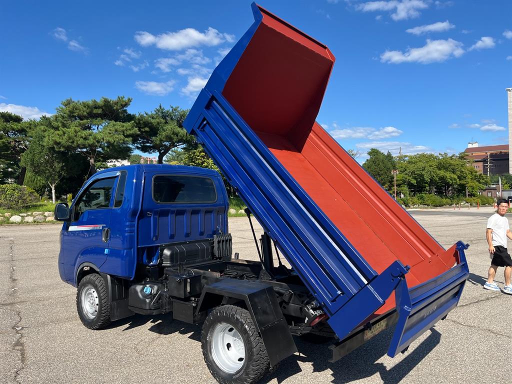 기아 더뉴봉고3 1톤 킹캡 장축 4WD 정품덤프 2022년식 주행 12,627km 중고 화물차 상세 이미지 13