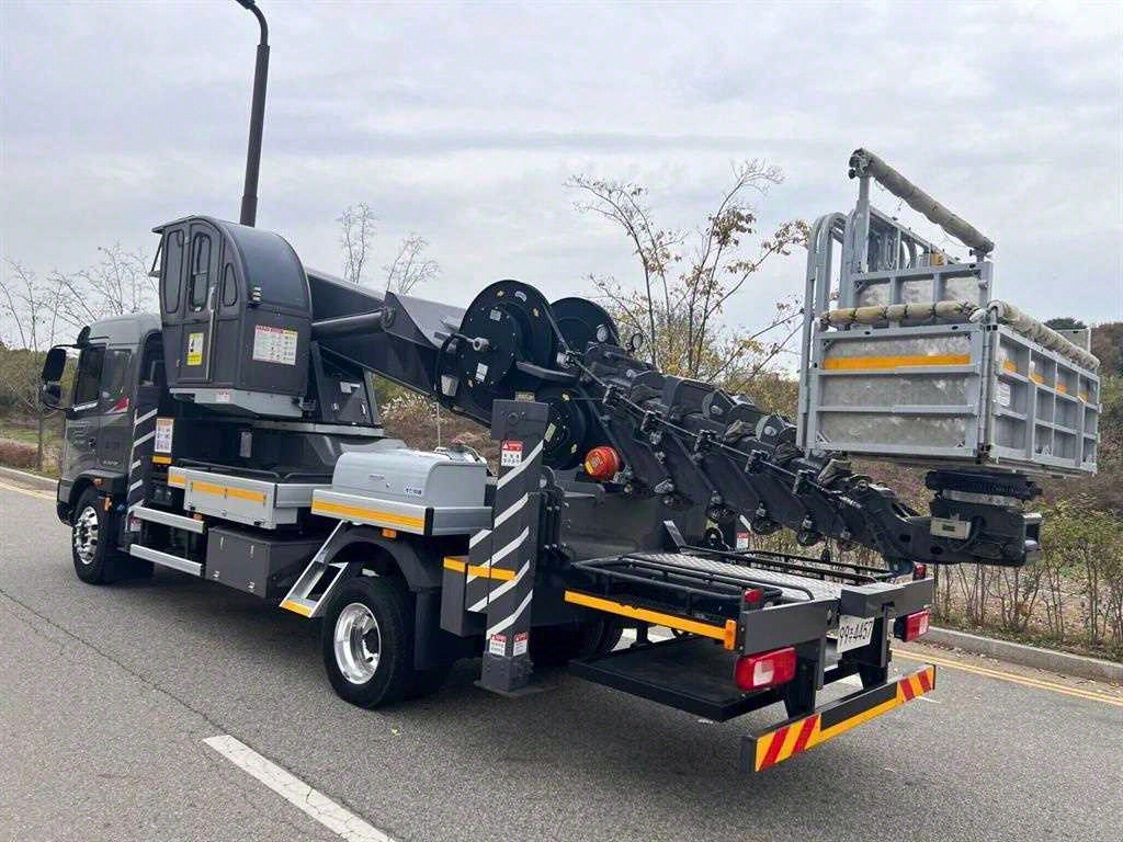 현대 파비스 5톤 호룡4504N 고소작업차 2020년식 주행 11,641km 중고 화물차 바가지차 상세 이미지 4